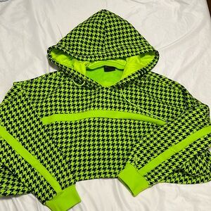 NWOT Beyoncé Ivy Park Adidas Cropped Oversized Hoodie Size Medium